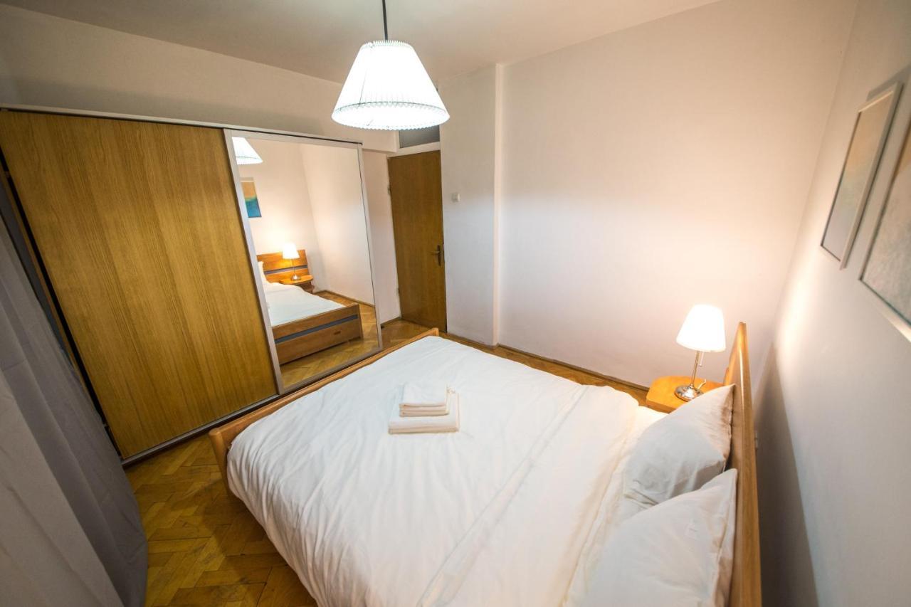 Unirii Cozy Apartment By Olala Homes بوخارست المظهر الخارجي الصورة